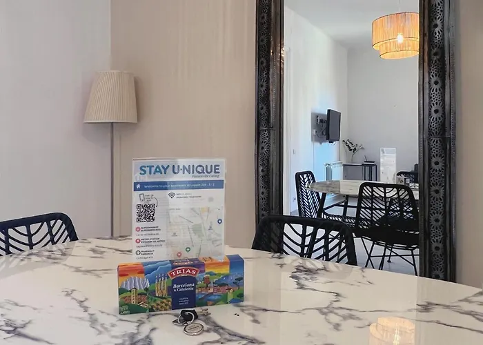 U-nique Lepant アパート